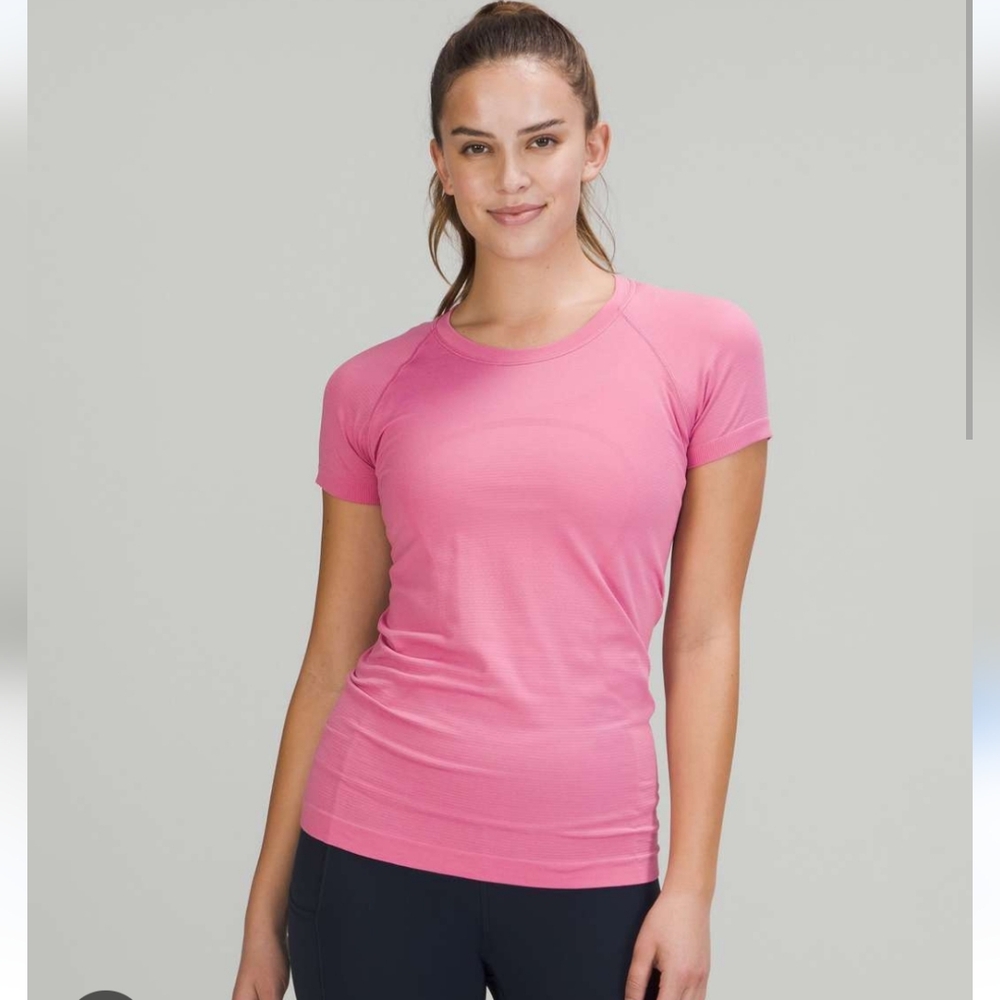 Lululemon Swiftly Tech Top Pink Size 8
